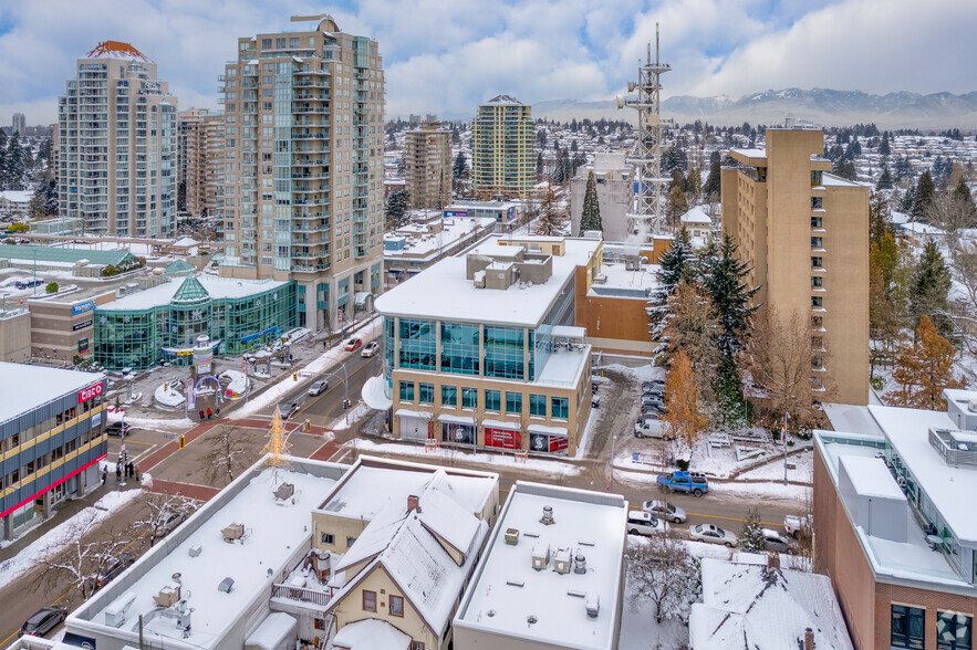 601 6th St, New Westminster, BC for rent - Building Photo - Image 2 of 4