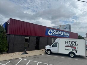 7520 E 88th Pl, Indianapolis, IN to rent Building Photo- Image 2 of 6