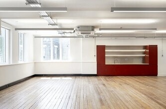 140-142 St John St, London to rent Interior Photo- Image 1 of 9