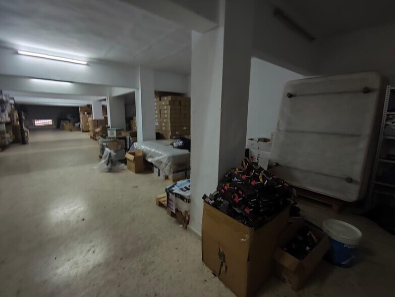 Retail in Cáceres, Cáceres for sale - Interior Photo - Image 3 of 4