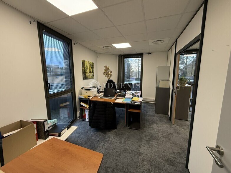 Office in Serris for sale - Interior Photo - Image 3 of 8