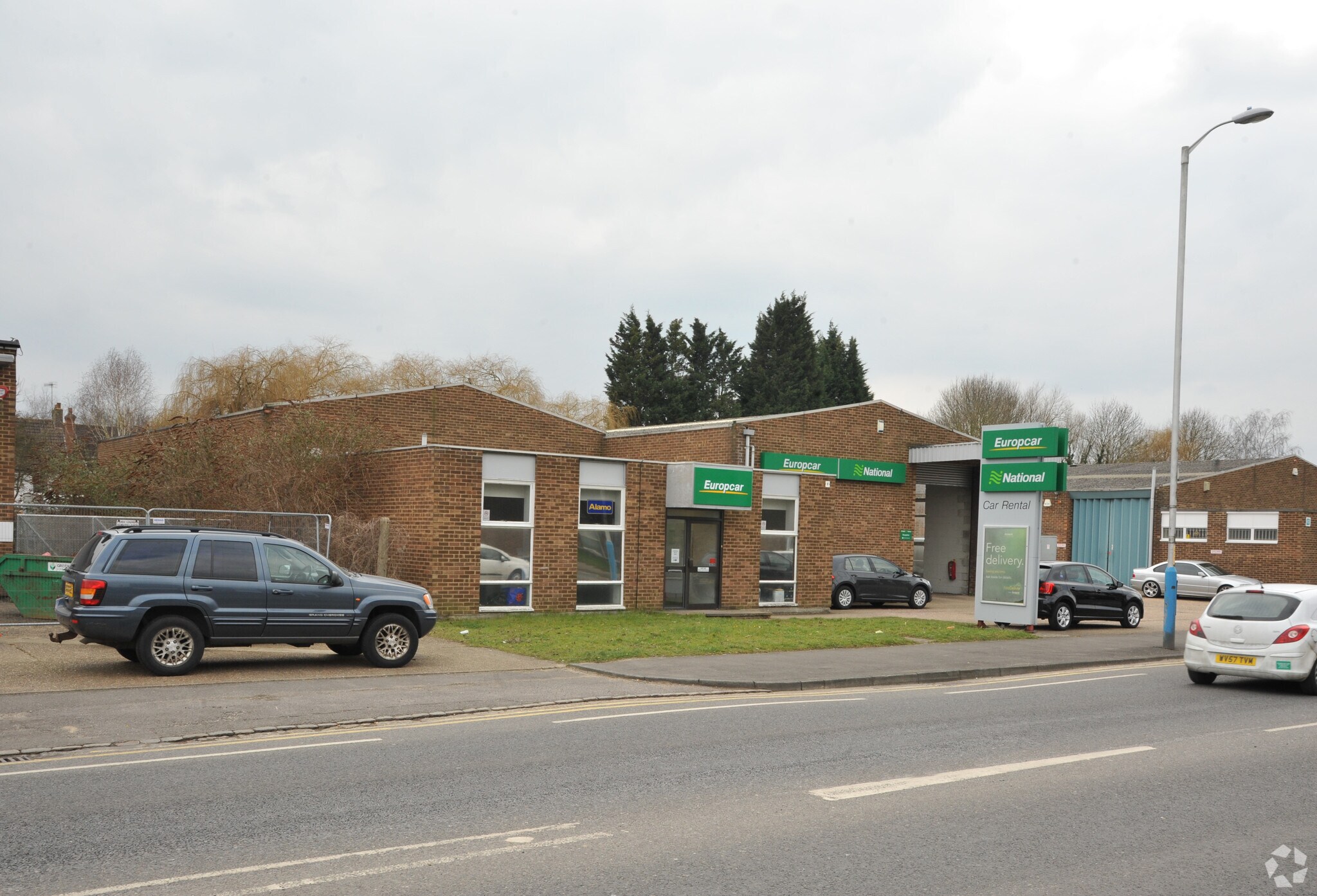 9 Sovereign Way, Tonbridge for sale Primary Photo- Image 1 of 1