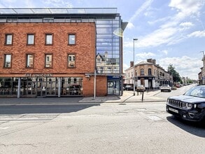 1-7 Ashley Rd, Altrincham to rent Building Photo- Image 2 of 7