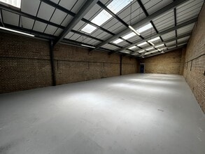 Mucklow Hl, Halesowen to rent Interior Photo- Image 1 of 2
