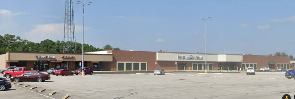 175 Freedom Way, Midway Park, NC to rent - Building Photo - Image 3 of 6