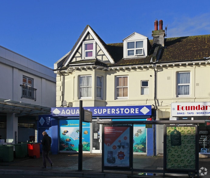 9 Carlton Ter, Brighton to rent - Primary Photo - Image 1 of 2