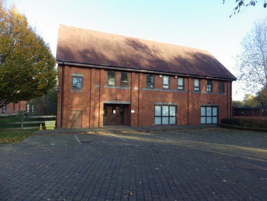 Newbury Rd, Kingsclere for sale Primary Photo- Image 1 of 1