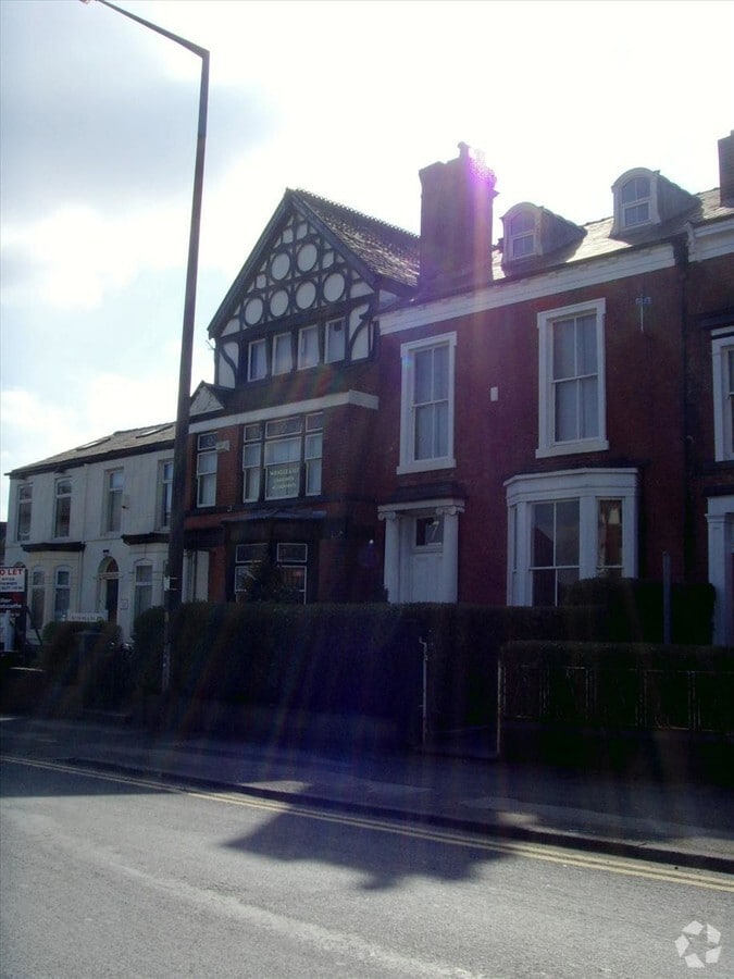 5 Chorley New Rd, Bolton, BL1 4QR UK