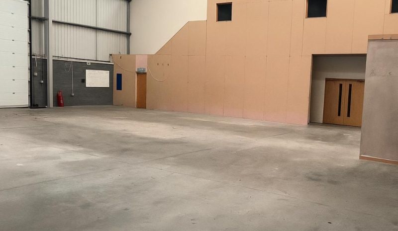 Brightgate Way, Manchester to rent Interior Photo- Image 1 of 6