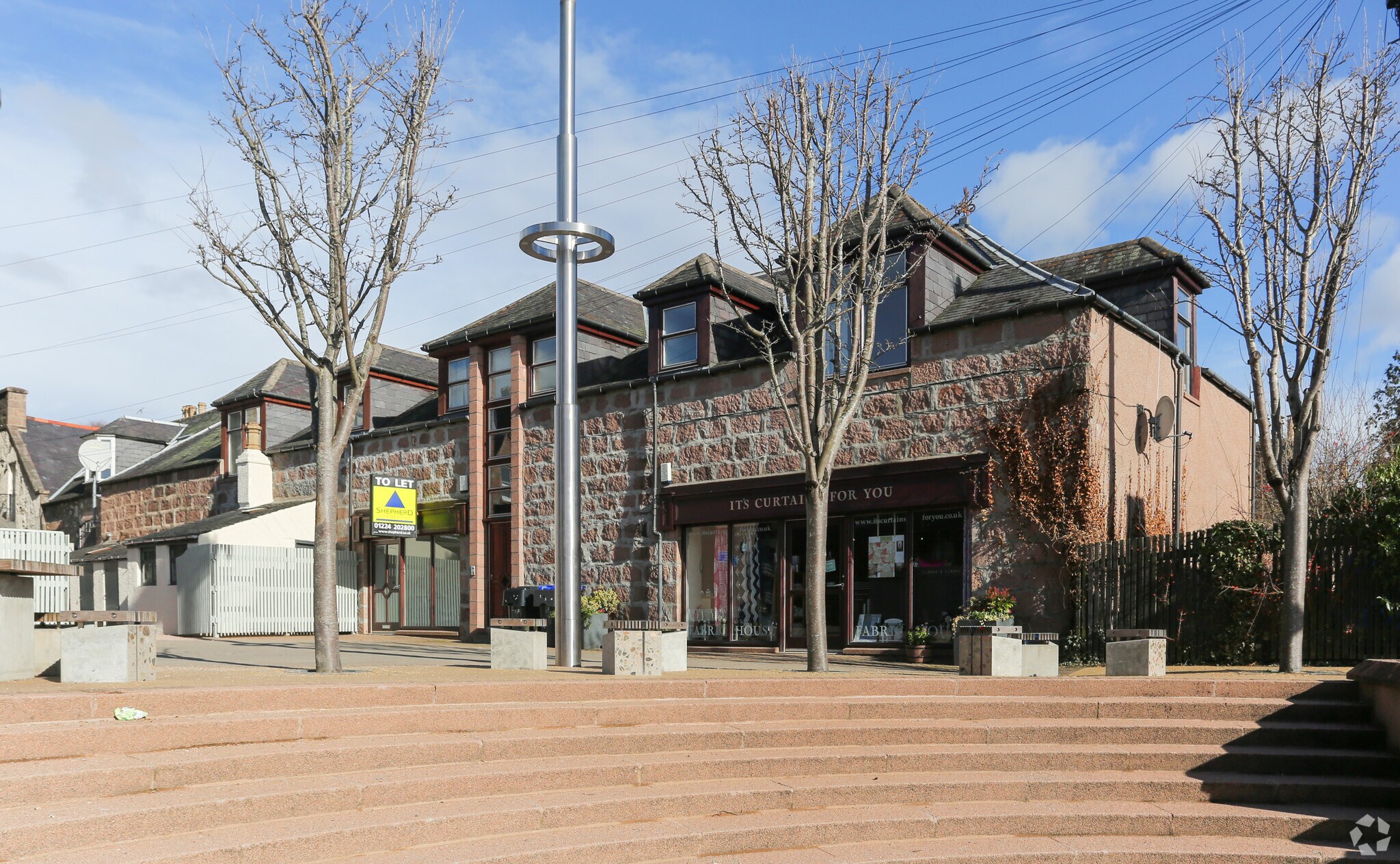 11-13 Scott Skinner Sq, Banchory to rent Primary Photo- Image 1 of 4