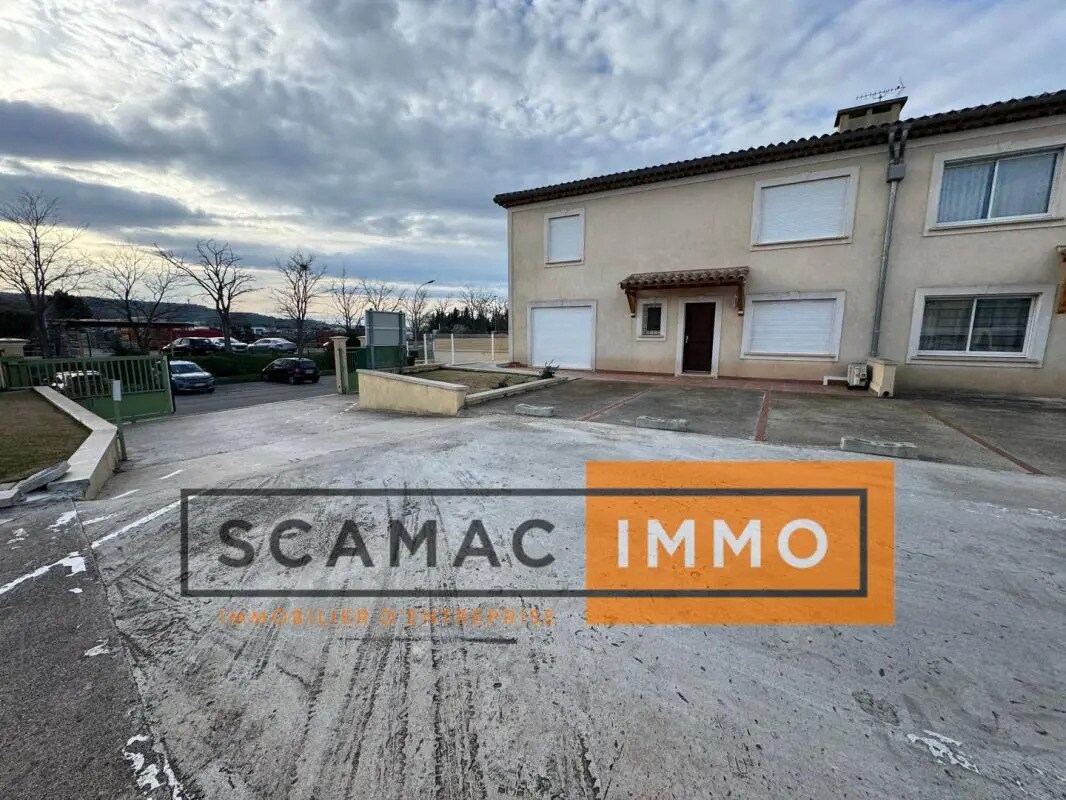 Office in Rognac to rent Building Photo- Image 1 of 10