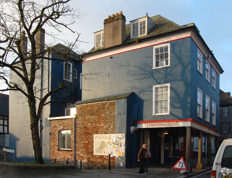 High St, Totnes for sale - Primary Photo - Image 1 of 1