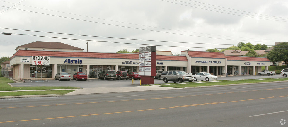 5431-5451 Grissom Rd, San Antonio, TX for rent - Building Photo - Image 2 of 5