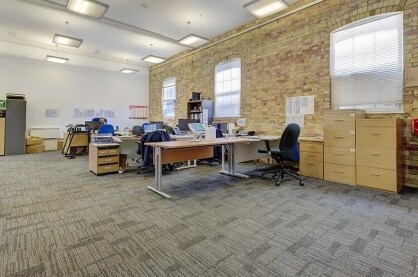 25 Ashley Rd, London to rent - Interior Photo - Image 3 of 12