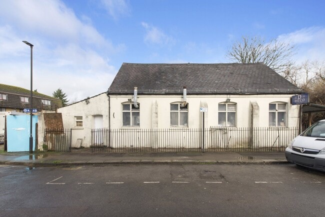 More details for Statham Grv, London - Office for Sale