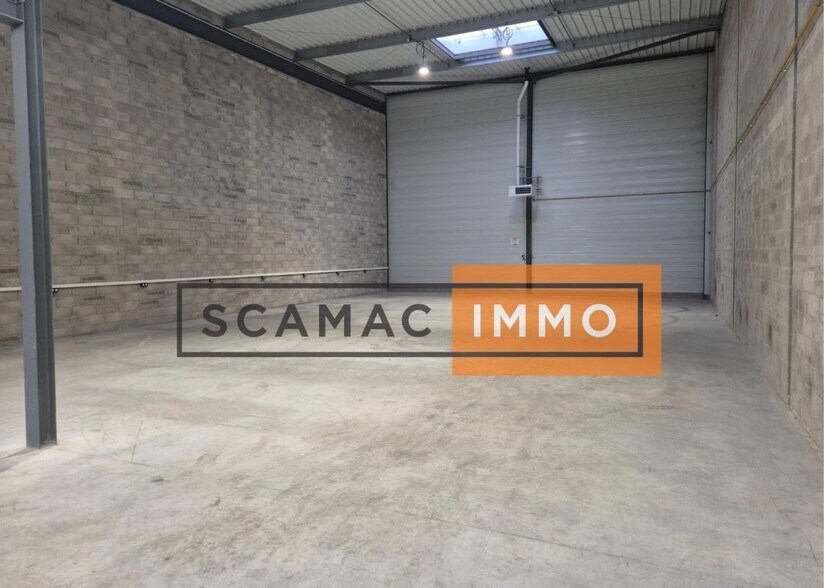 Light Industrial in Louvres for sale - Interior Photo - Image 3 of 5