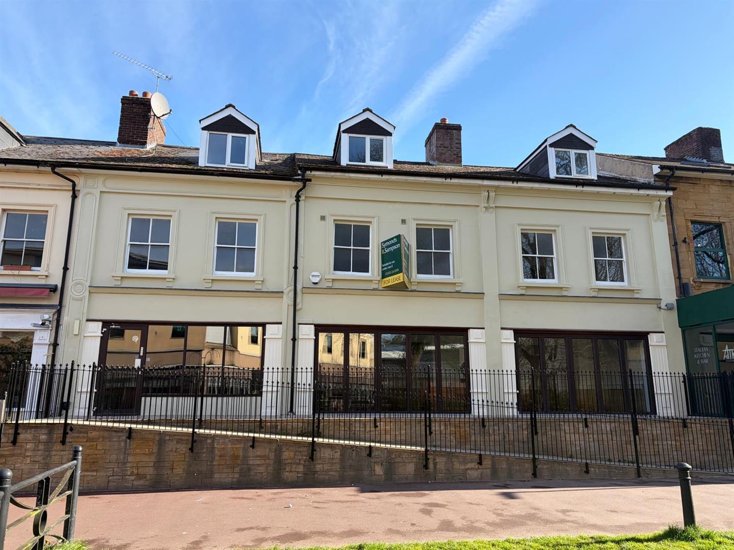 8-10 South Western Ter, Yeovil to rent Building Photo- Image 1 of 5