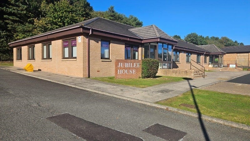 Pentland Park, Glenrothes to rent - Building Photo - Image 1 of 2