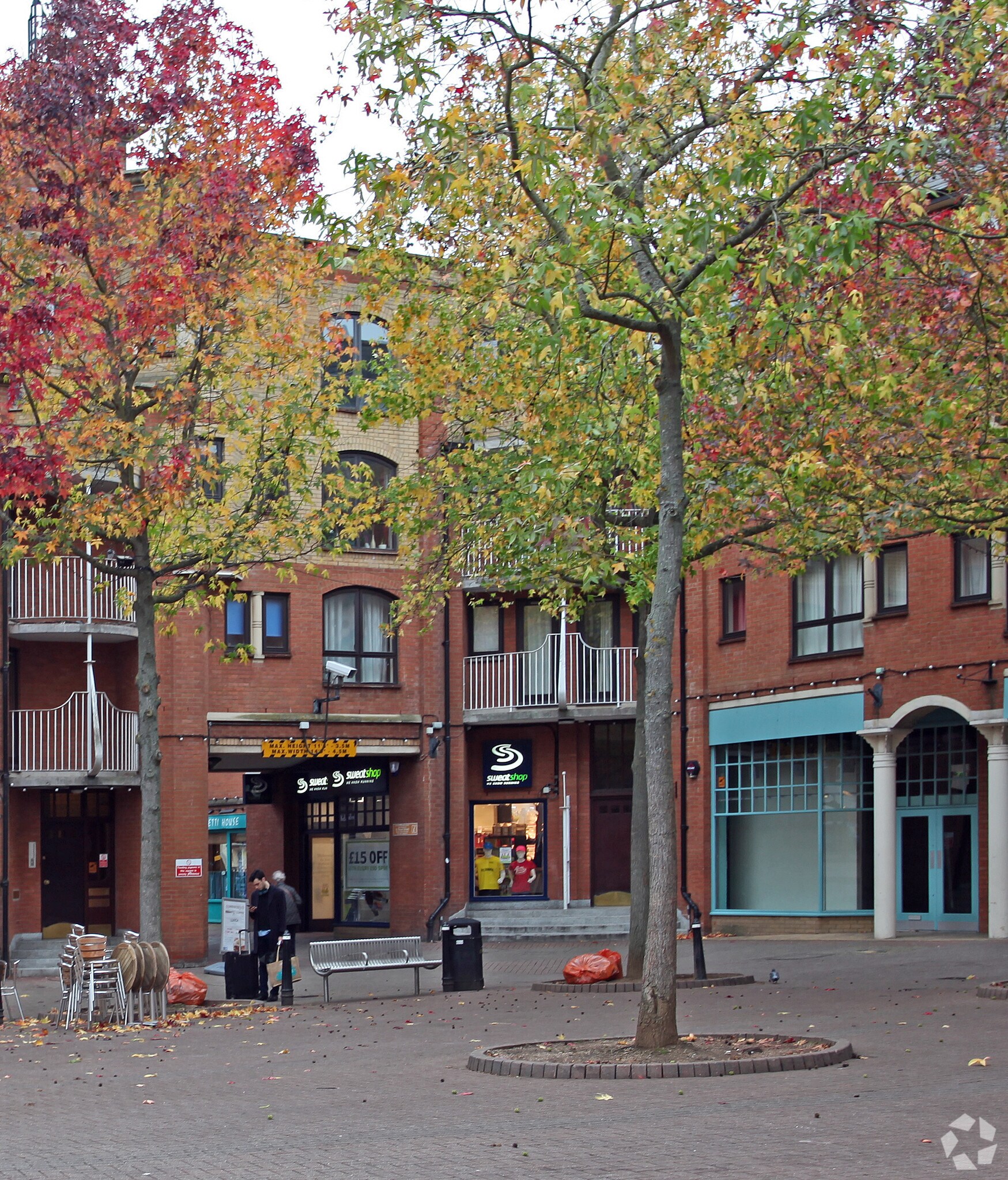 95 Gloucester Green, Oxford for sale Building Photo- Image 1 of 1