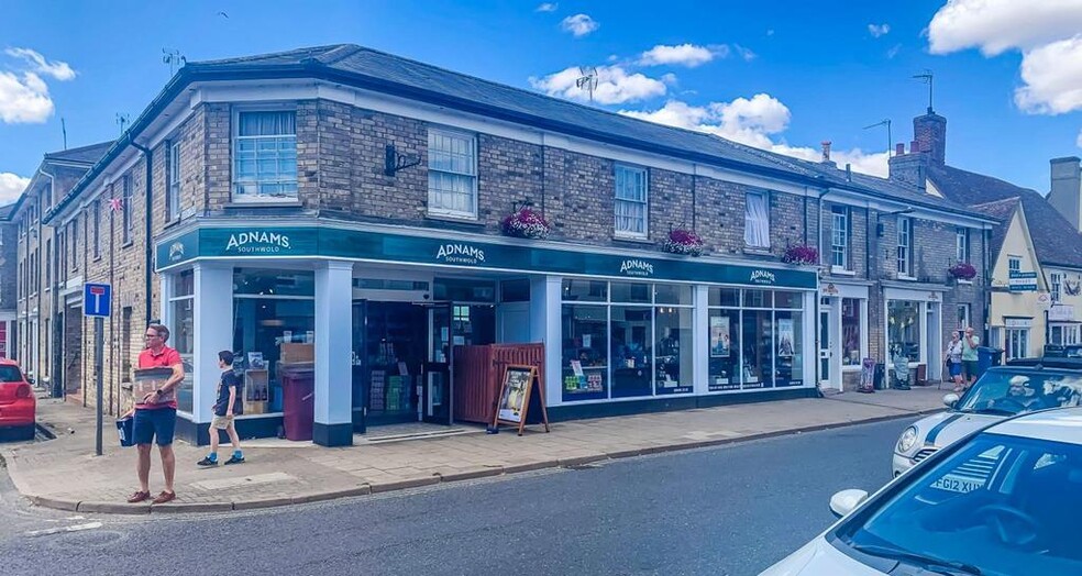 73-75 High St, Ipswich to rent - Building Photo - Image 2 of 3