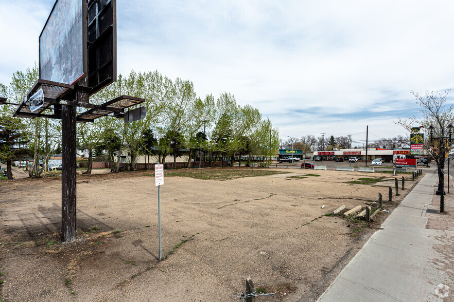 4802 118 Ave NW, Edmonton, AB for sale - Primary Photo - Image 1 of 1