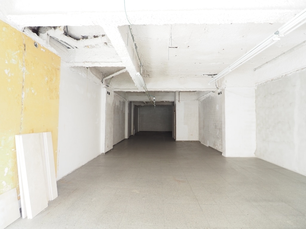 Granollers, BAR 08401 - Unit - -  - Interior Photo - Image 1 of 5