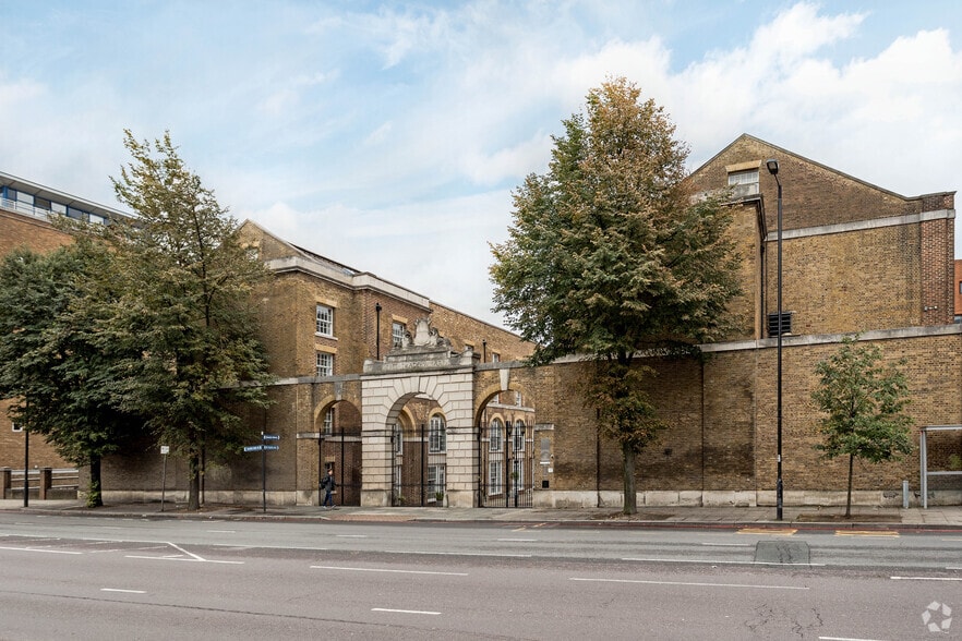 350 The Highway, London for sale - Building Photo - Image 1 of 1