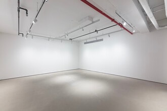 260 Bowery, New York, NY to rent Building Photo- Image 2 of 10