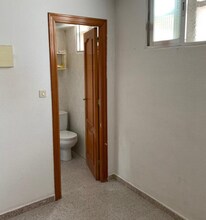 Calle Tomás Luís de Victoria, 10, Ávila, Ávila to rent Interior Photo- Image 2 of 2