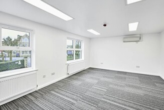 41 Ramshill, Petersfield to rent Interior Photo- Image 1 of 4