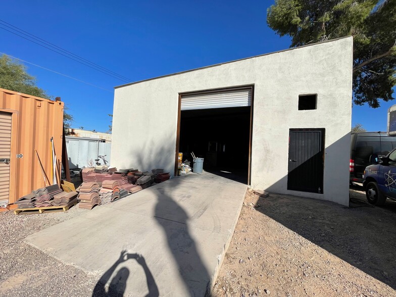 2200 W La Osa St, Tucson, AZ for rent - Building Photo - Image 3 of 6