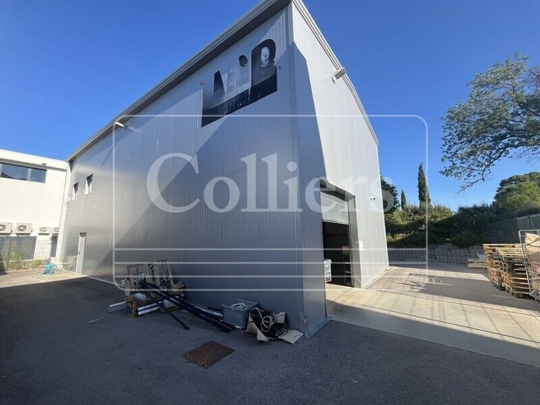 Light Industrial in Roquevaire to rent - Building Photo - Image 2 of 9
