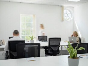 Start Hl, Bishop's Stortford to rent Interior Photo- Image 2 of 12