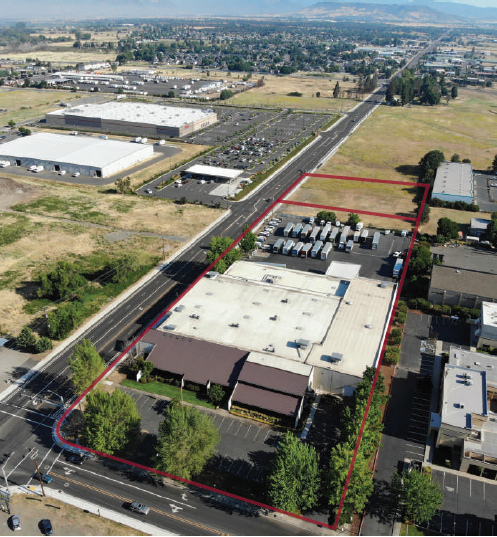 501 Airport Rd, Medford, OR for rent - Aerial - Image 2 of 29