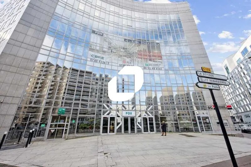 1 Place Victor Hugo, Courbevoie to rent Building Photo- Image 1 of 17
