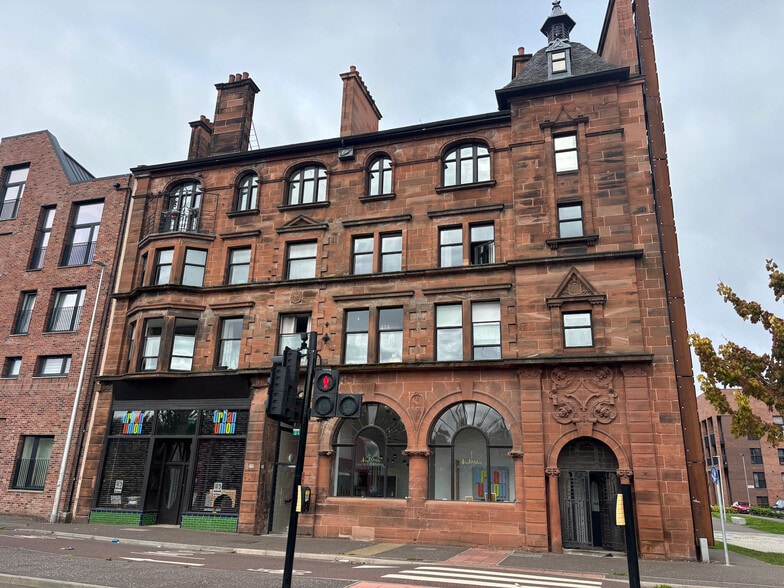 162-170 Gorbals St, Glasgow to rent - Building Photo - Image 1 of 5