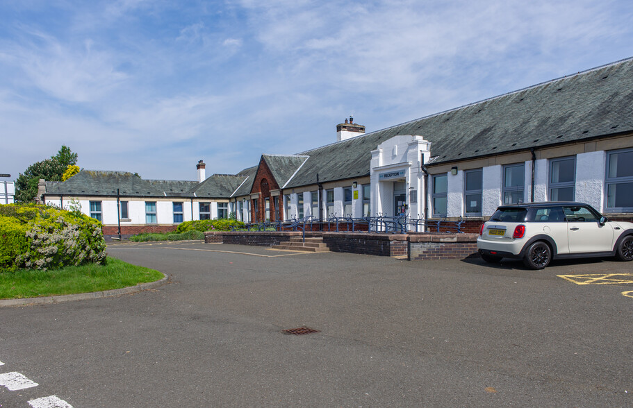 Izatt Ave, Dunfermline for sale - Building Photo - Image 1 of 1