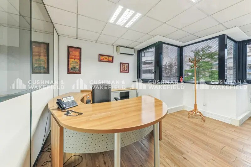 50 Boulevard Georges Clémenceau, Courbevoie to rent - Building Photo - Image 2 of 18