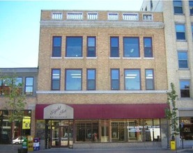 810 Saint Germain St W, Saint Cloud, MN for rent Building Photo- Image 1 of 2