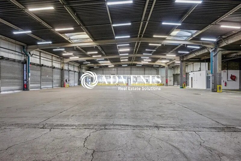 Industrial in Aulnay-sous-Bois to rent Interior Photo- Image 1 of 7