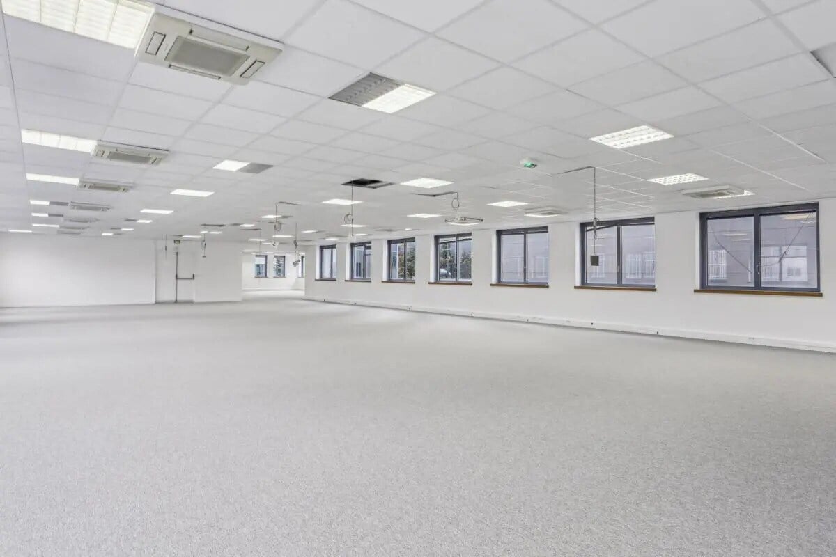 215 Avenue Georges Clemenceau, Nanterre to rent Interior Photo- Image 1 of 11