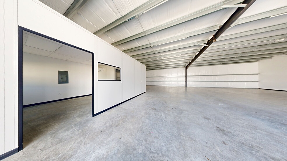 Dacy Business Park portfolio of 3 properties for sale on LoopNet.co.uk - Matterport 3D Scan - Image 3 of 34