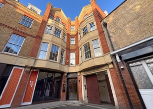 14-16 Bruton Pl, London to rent Building Photo- Image 2 of 7