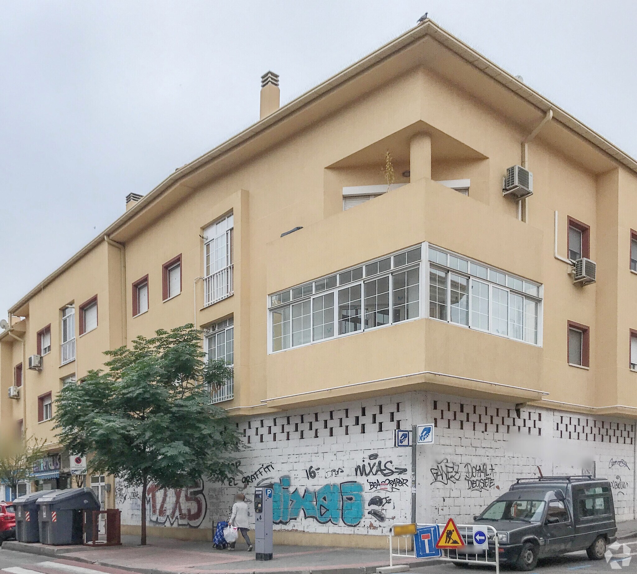 Calle Reina Victoria, 1, Ciempozuelos, Madrid to rent Primary Photo- Image 1 of 3