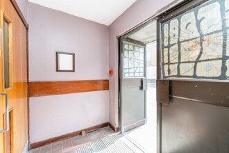 75 King St, Peterhead to rent Building Photo- Image 1 of 13
