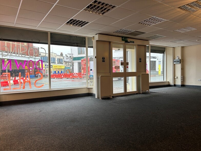 5-6 New Oxford St, Workington to rent - Building Photo - Image 2 of 6