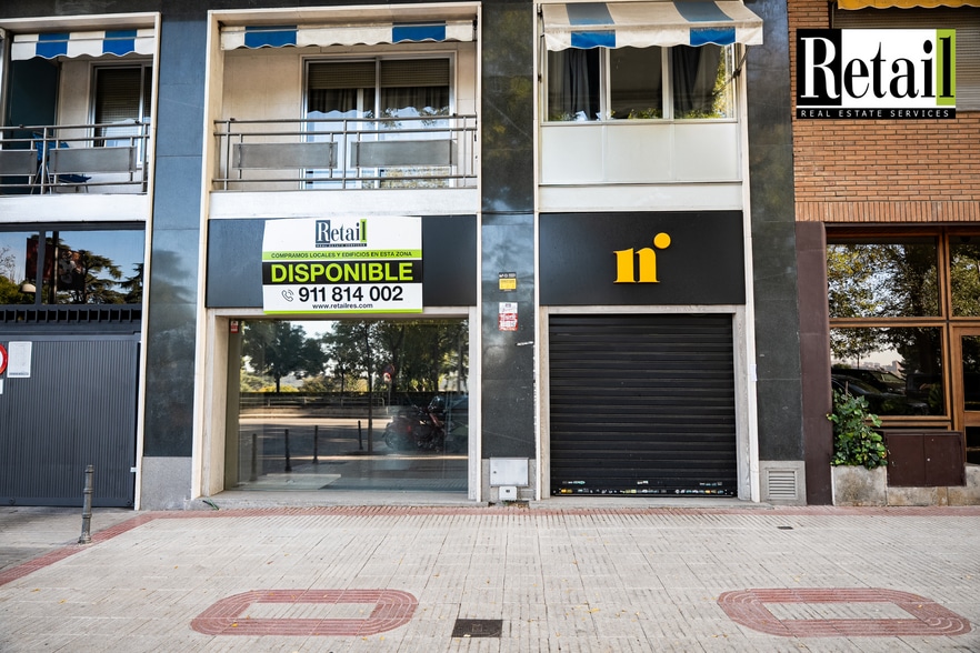 Retail in Madrid, Madrid to rent - Primary Photo - Image 1 of 1