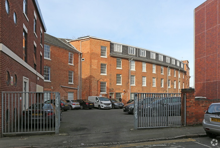 King St, Leicester to rent - Building Photo - Image 3 of 5