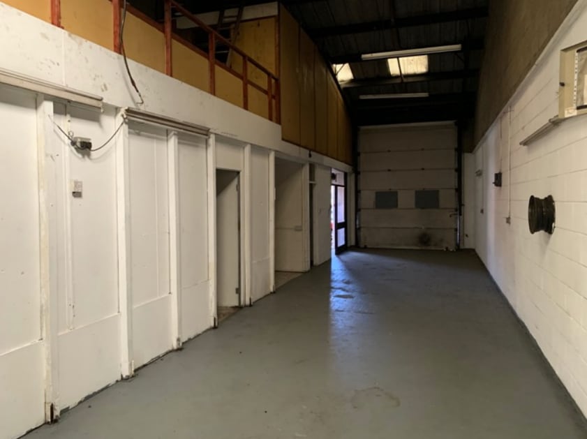 Stanningley Rd, Leeds to rent Interior Photo- Image 1 of 2