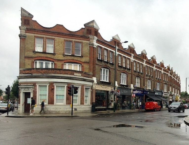 102 Church Rd, London to rent - Building Photo - Image 2 of 3
